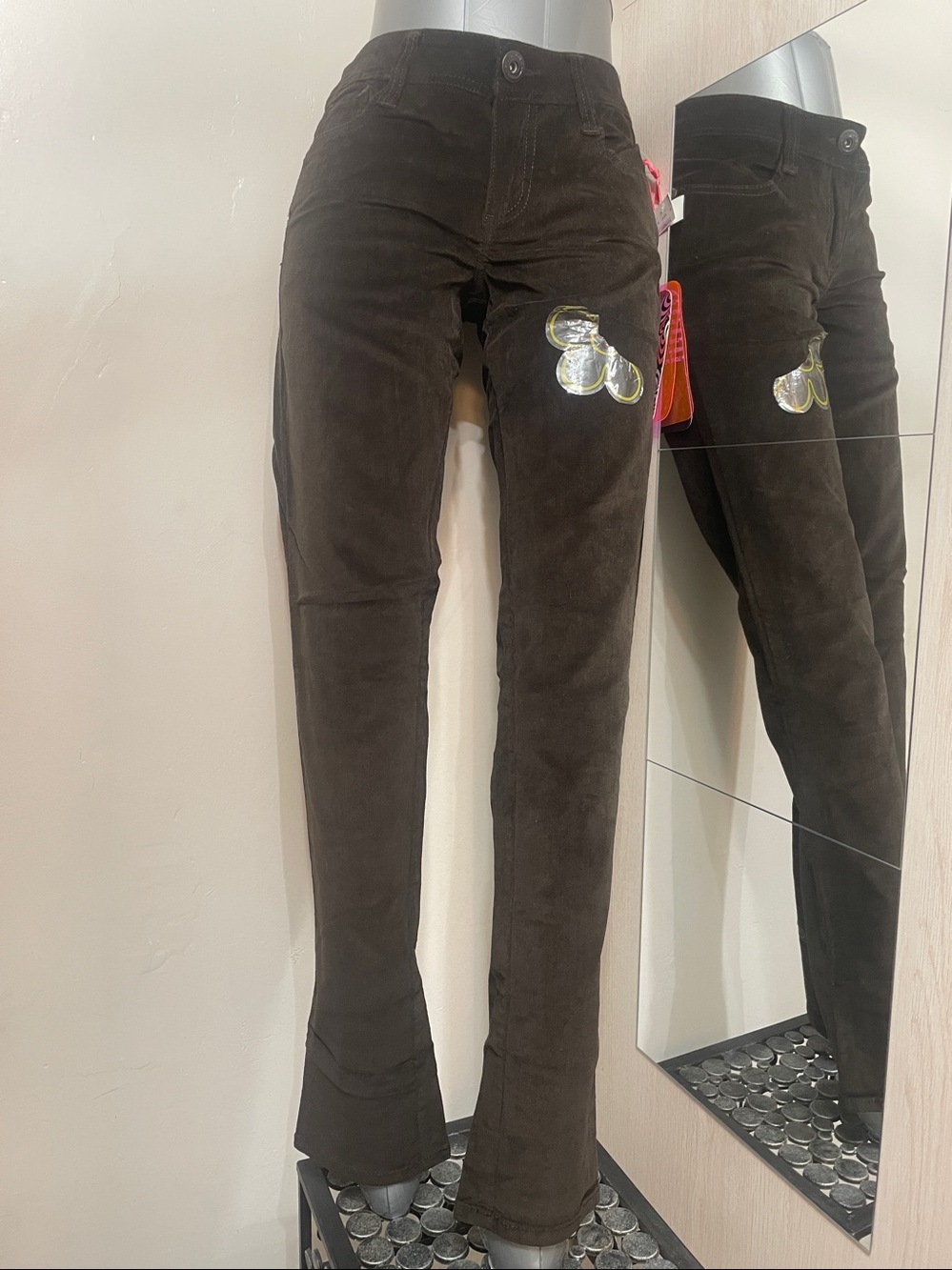 Juniors Dark Brown Corduroy Straight-Leg Pants with tags